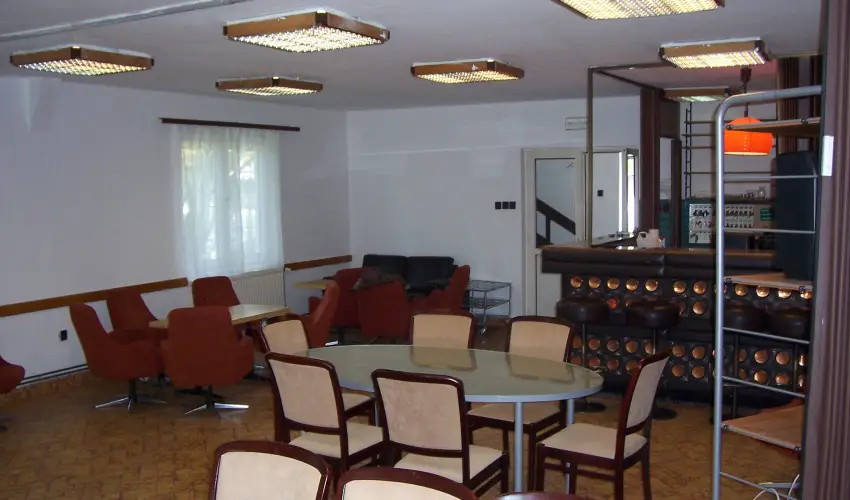 Parti S�t�ny Vend�gh�z Balatonkenese - M�jus 1.