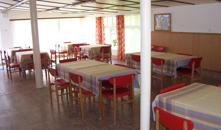 Parti S�t�ny Vend�gh�z Balatonkenese - M�jus 1.