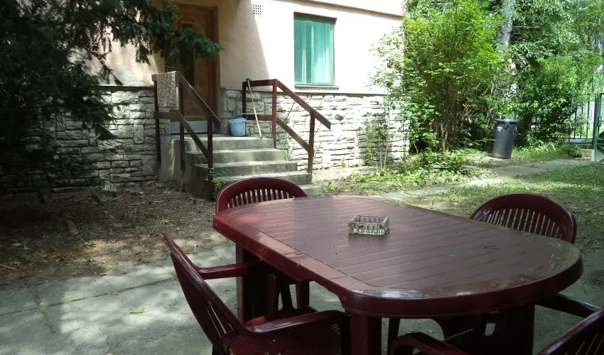 Parti S�t�ny Vend�gh�z Balatonkenese - M�jus 1.