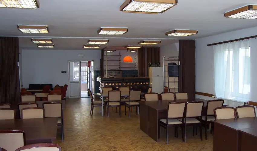 Parti S�t�ny Vend�gh�z Balatonkenese - M�jus 1.