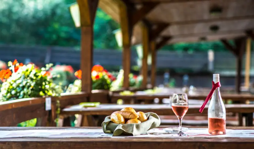 Patak Park Hotel Visegrád - Május 1.