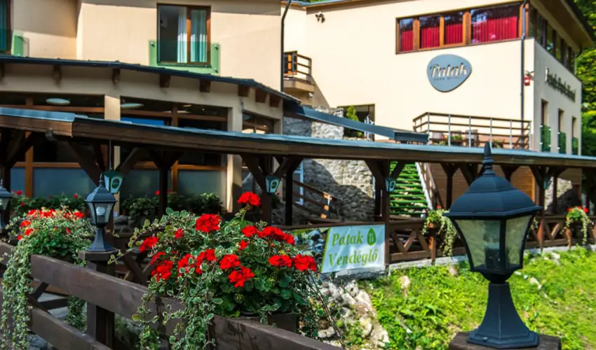 Patak Park Hotel Visegrád - Május 1.