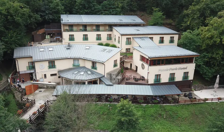 Patak Park Hotel Visegrád - Május 1.