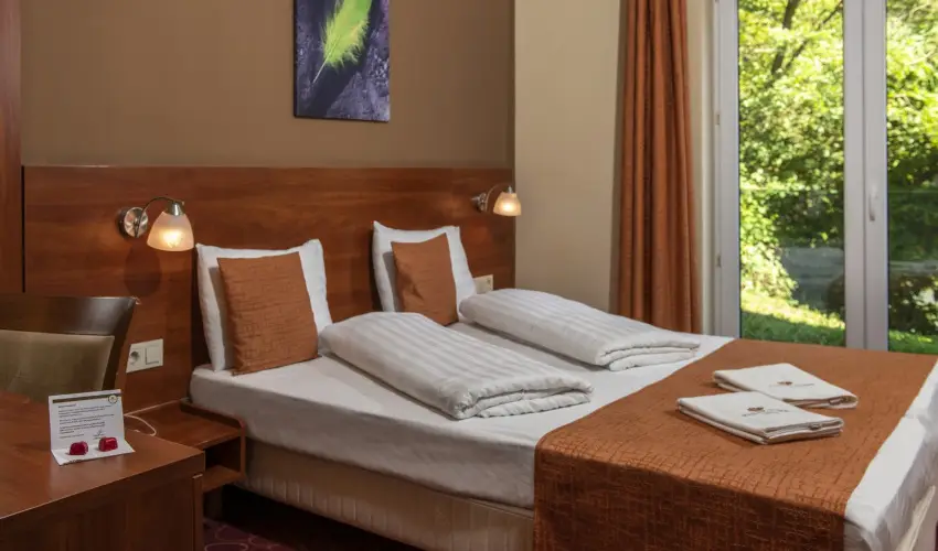Patak Park Hotel Visegrád - Május 1.