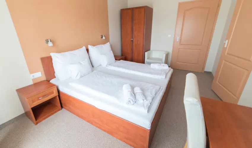 Pelso Panzi Balatonmriafrd - Mjus 1. (min. 3 j)