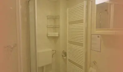 Hotel Vad�szk�rt Sz�kesfeh�rv�r