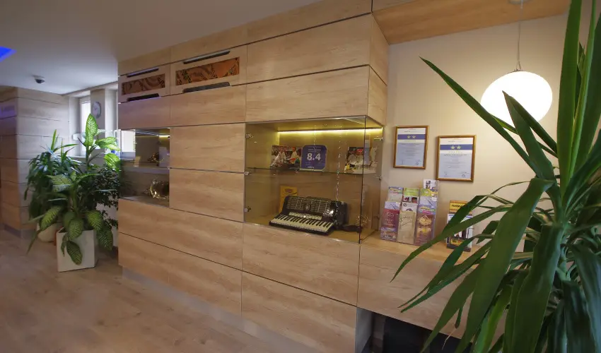 Hotel Vad�szk�rt Sz�kesfeh�rv�r - M�jus 1.