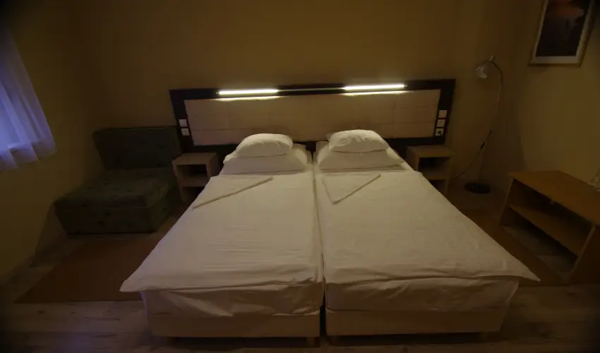 Hotel Vad�szk�rt Sz�kesfeh�rv�r - M�jus 1.