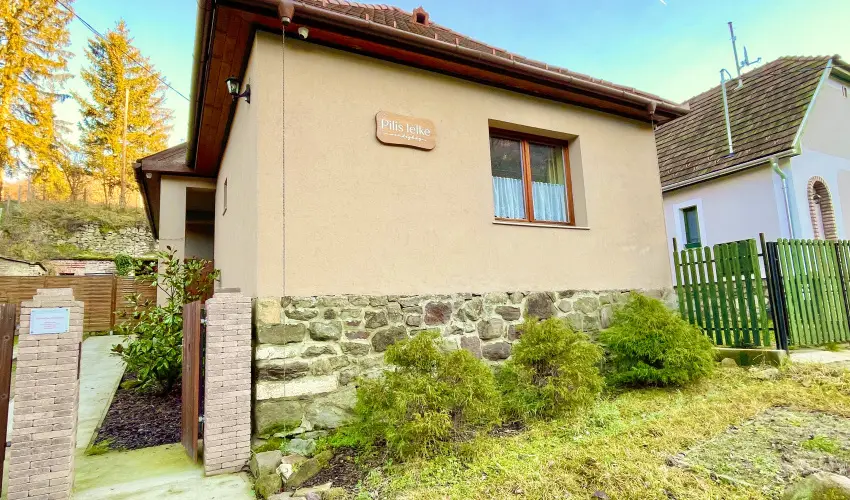 Pilis Lelke Vendghz Pilisszentllek - Mjus 1. (min. 2 j)