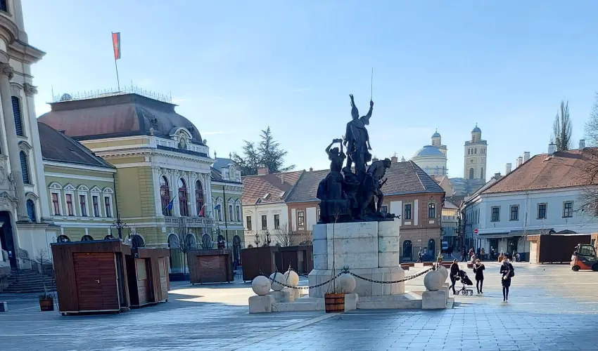 Pitypang Apartman Eger - Mjus 1. (min. 2 j)