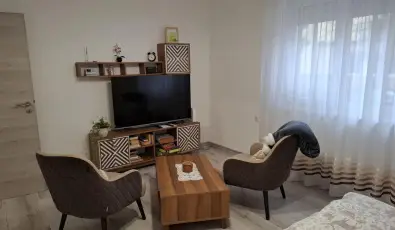 Pitypang Apartman Eger