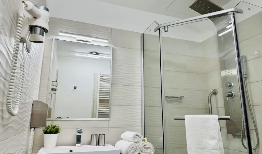 Pl�za Hotel Gyula Gyula - M�jus 1.