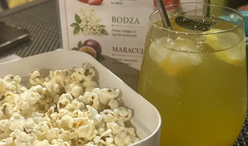 Pl�za Hotel Gyula Gyula - M�jus 1.