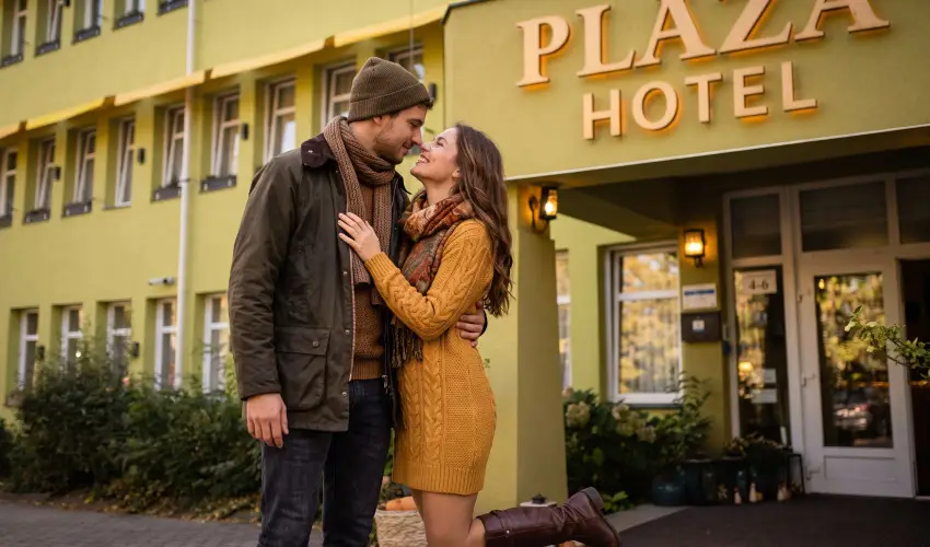 Pl�za Hotel Gyula Gyula - M�jus 1.