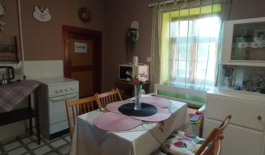 Pni Kuck Vendghz s Minifarm  Hosszvlgy - Mjus 1.