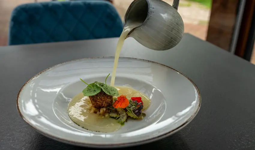 Port tterem & Panzi Balatonmriafrd - Mjus 1. - teljes elrefizetssel (min. 3 j)