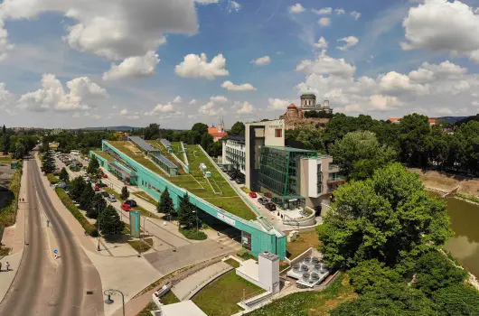 Portobello Wellness & Yacht Hotel Esztergom - Mjus 1. 