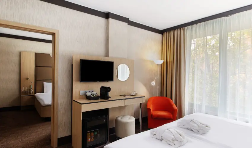 Portobello Wellness & Yacht Hotel Esztergom Esztergom - Mjus 1. 