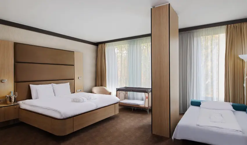 Portobello Wellness & Yacht Hotel Esztergom Esztergom - Mjus 1. 