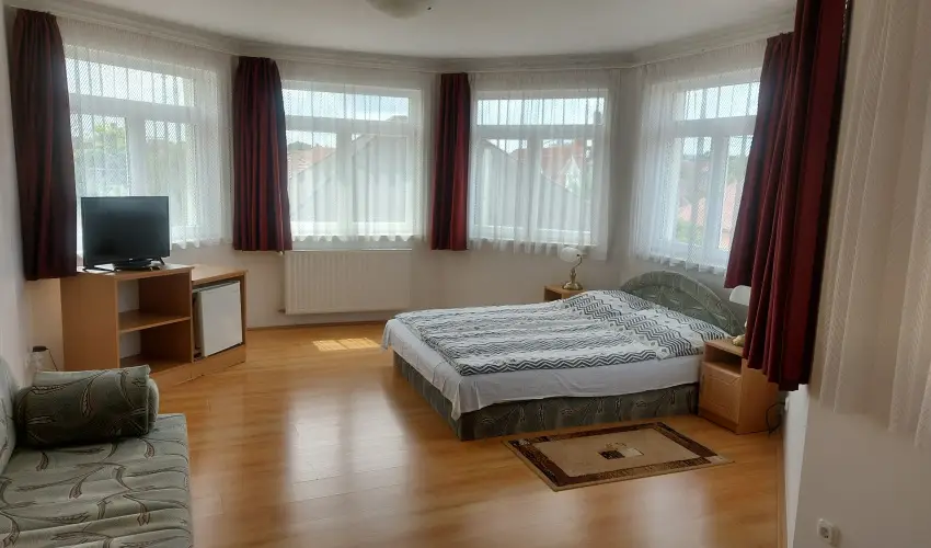 Prima Villa 2 Hajdszoboszl - Mjus 1. (min. 2 j)