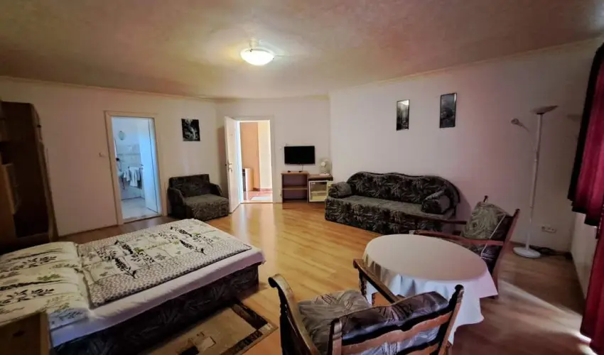 Prima Villa 2 Hajdszoboszl - Mjus 1. (min. 2 j)