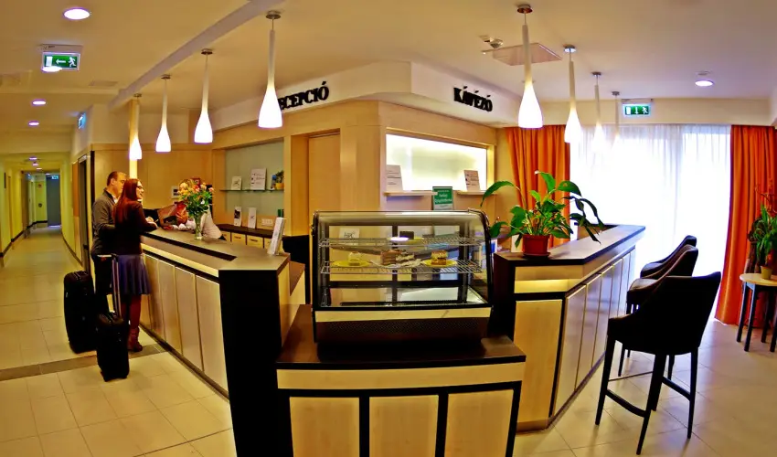 Harknyi Psoriasis Centrum Harkny - Mjus 1. (min. 2 j)