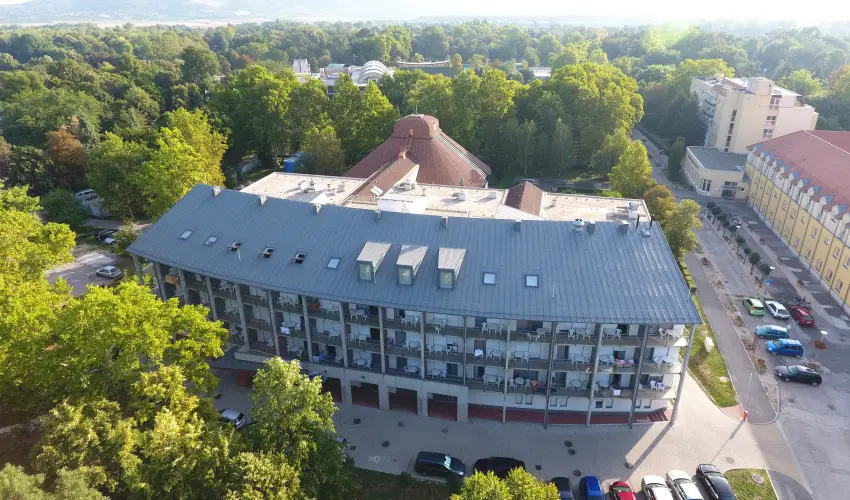 Harknyi Psoriasis Centrum Harkny - Mjus 1. (min. 2 j)