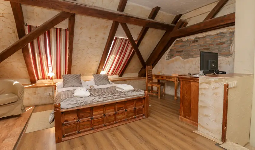 Puchner Kast�lysz�ll� Bikal - M�jus 1. (min. 2 �j)