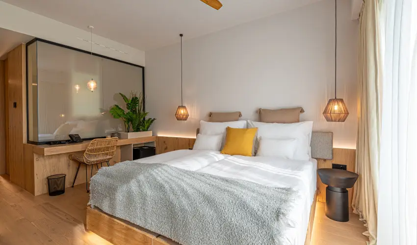 REED Luxury Hotel & Bistro Sifok - Mjus 1. (min. 2 j)