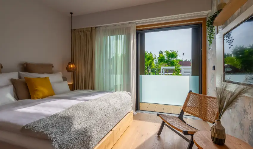 REED Luxury Hotel & Bistro Sifok - Mjus 1. (min. 2 j)