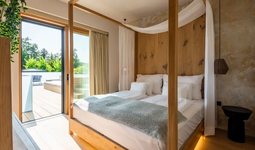 REED Luxury Hotel & Bistro Sifok - Mjus 1. (min. 2 j)