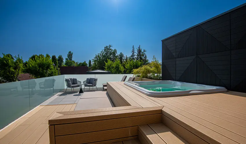 REED Luxury Hotel & Bistro Sifok - Mjus 1. (min. 2 j)