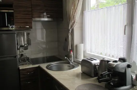 Riviera Apartman - Mjus 1. (min. 2 j)