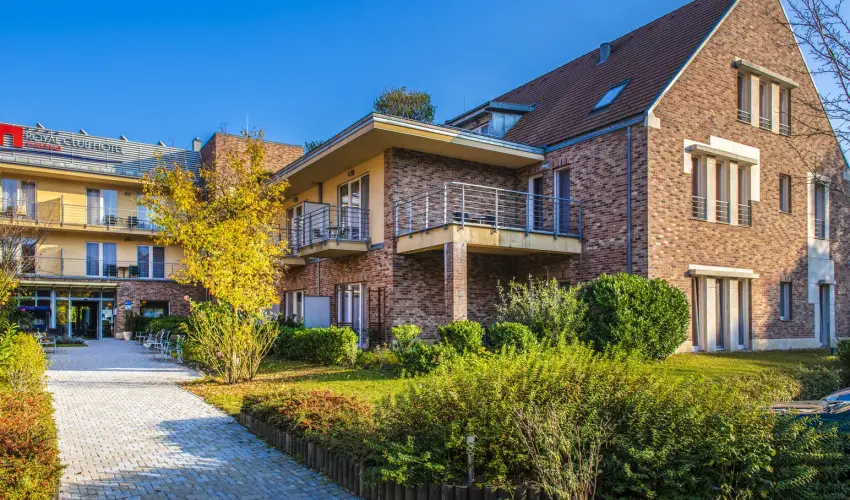 Royal Club Hotel Visegrd - Mjus 1. (min. 2 j)