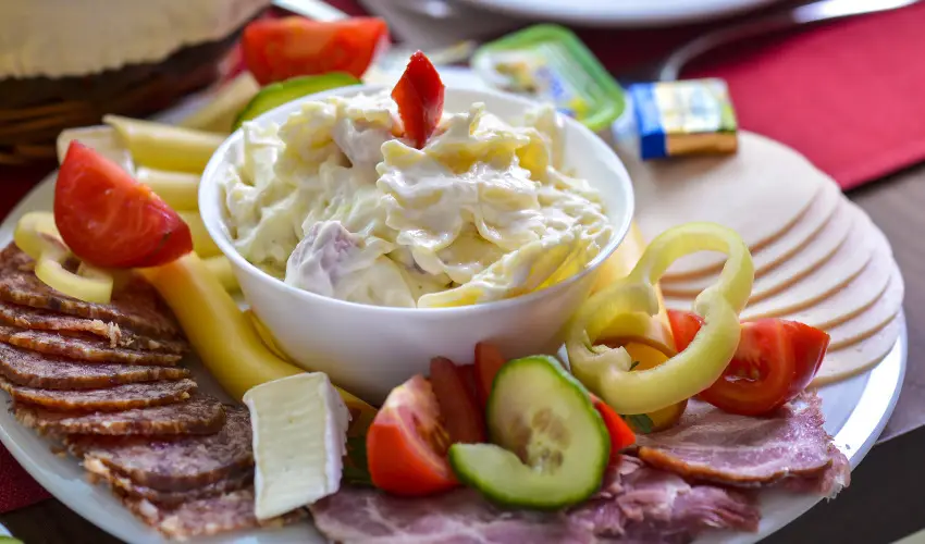 Royal Club Hotel Visegrd - Mjus 1. (min. 2 j)