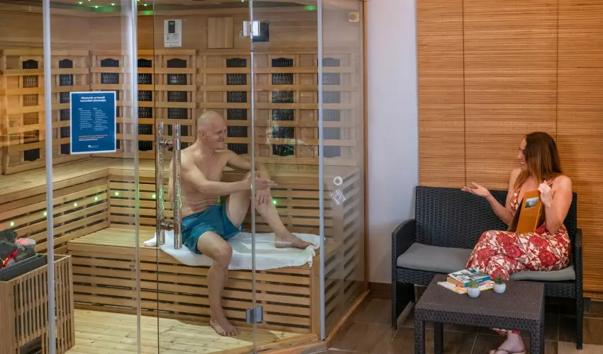 Royal Club Hotel Visegrd - Mjus 1. (min. 2 j)