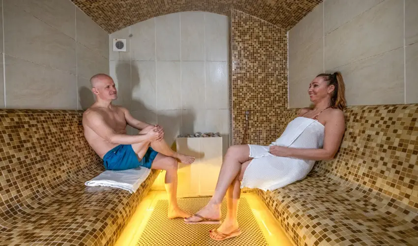 Royal Club Hotel Visegrd - Mjus 1. (min. 2 j)