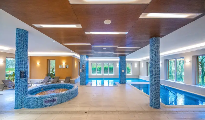 Royal Club Hotel Visegrd - Mjus 1. (min. 2 j)