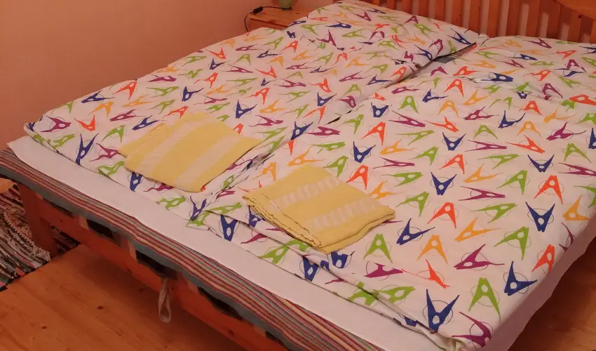 Rzsi Vendghz Mihlyhza - Mjus 1. (min. 2 j)