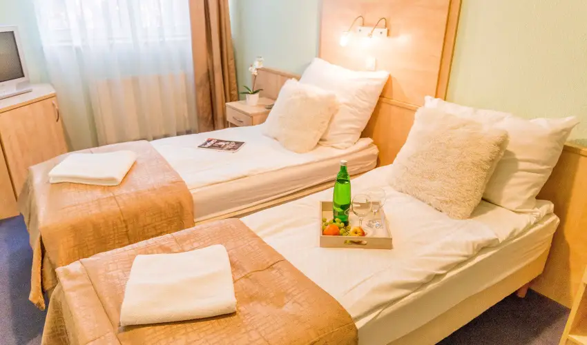 Salg Hotel Salgtarjn-Eresztvny - Mjus 1. (min. 2 j)