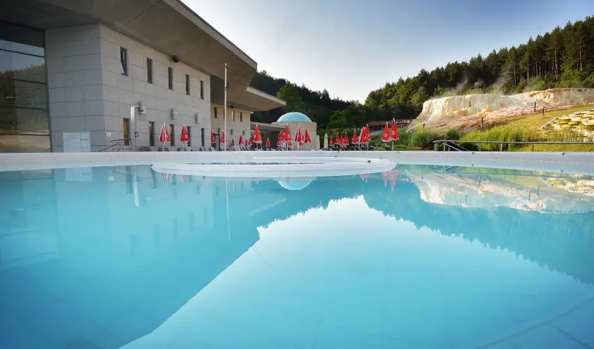 Hunguest Saliris Egerszalk - Mjus 1. (min. 3 j)