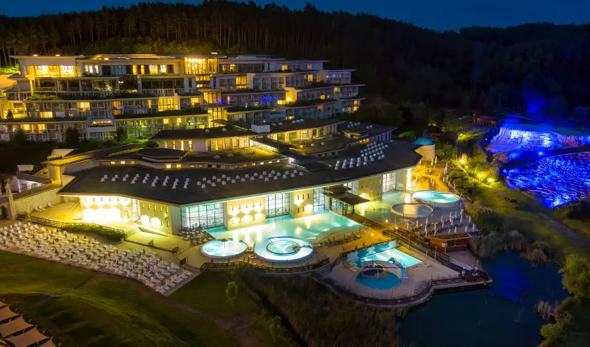 Hunguest Saliris Egerszalk - Mjus 1. (min. 3 j)