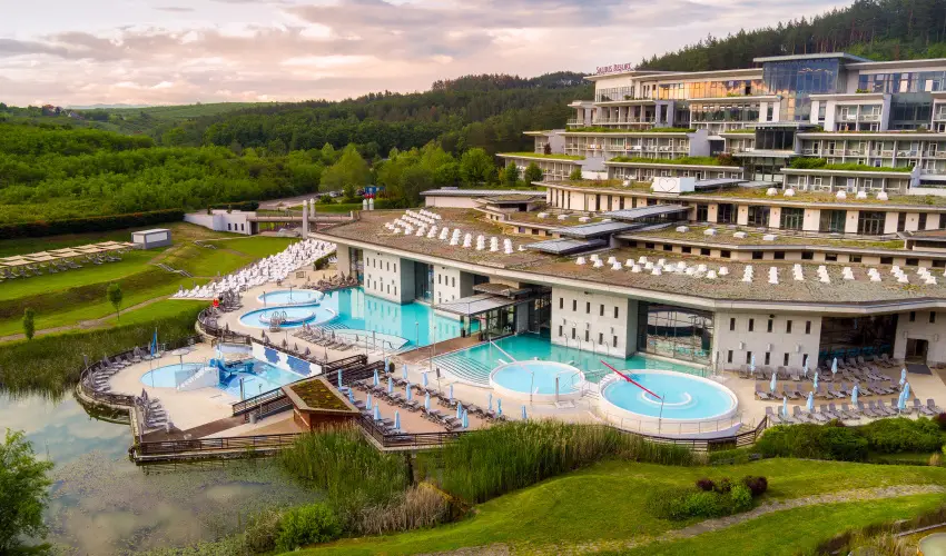 Hunguest Saliris Egerszalk - Mjus 1. (min. 3 j)