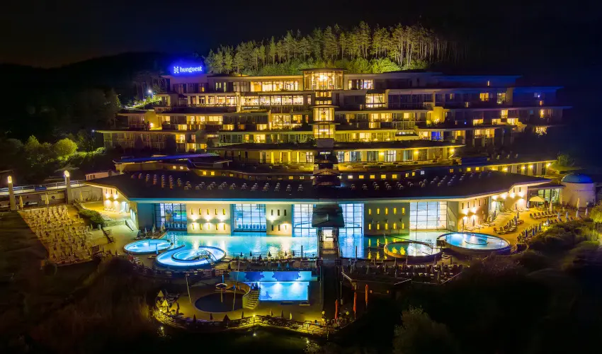 Hunguest Saliris Egerszalk - Mjus 1. (min. 3 j)