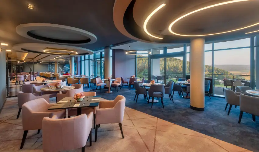 Hunguest Saliris Egerszalk - Mjus 1. (min. 3 j)