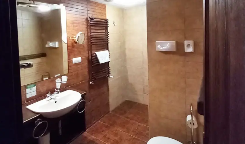 Sri Udvar Dunakiliti - Mjus 1. 