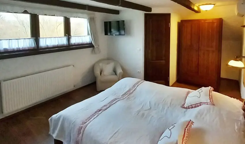 Sri Udvar Dunakiliti - Mjus 1. 