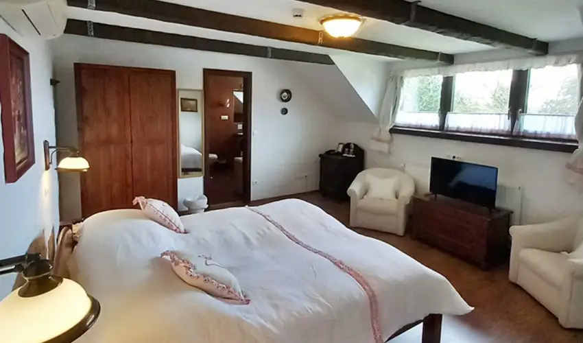 Sri Udvar Dunakiliti - Mjus 1. 