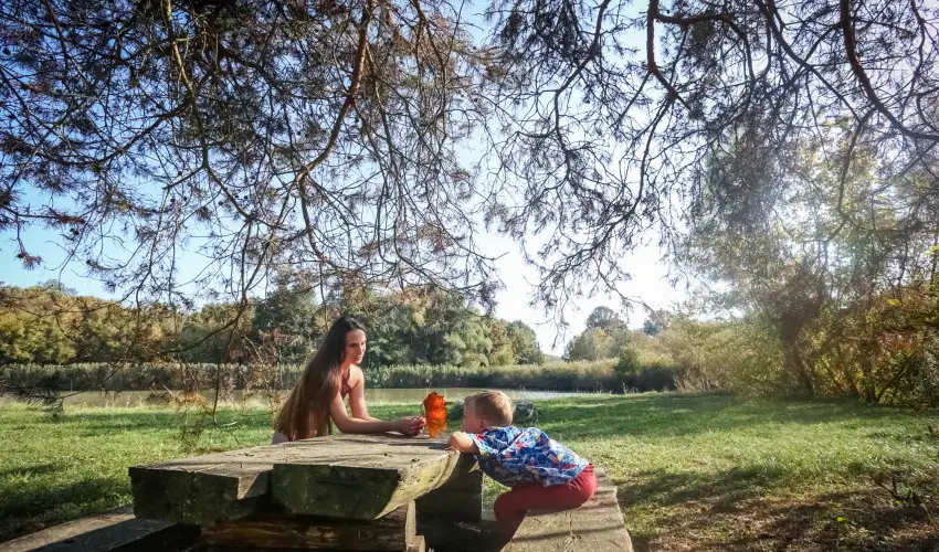 Sasrti Vadszkastly Almamellk - Mjus 1.