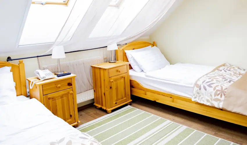 Sasrti Vadszkastly Almamellk - Mjus 1.